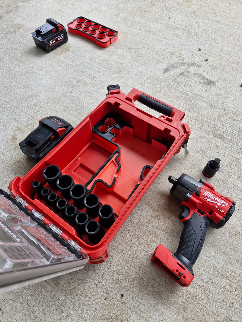 Milwaukee M18 FUEL Mid-Torque Impact + SAE Socket Organiser Insert