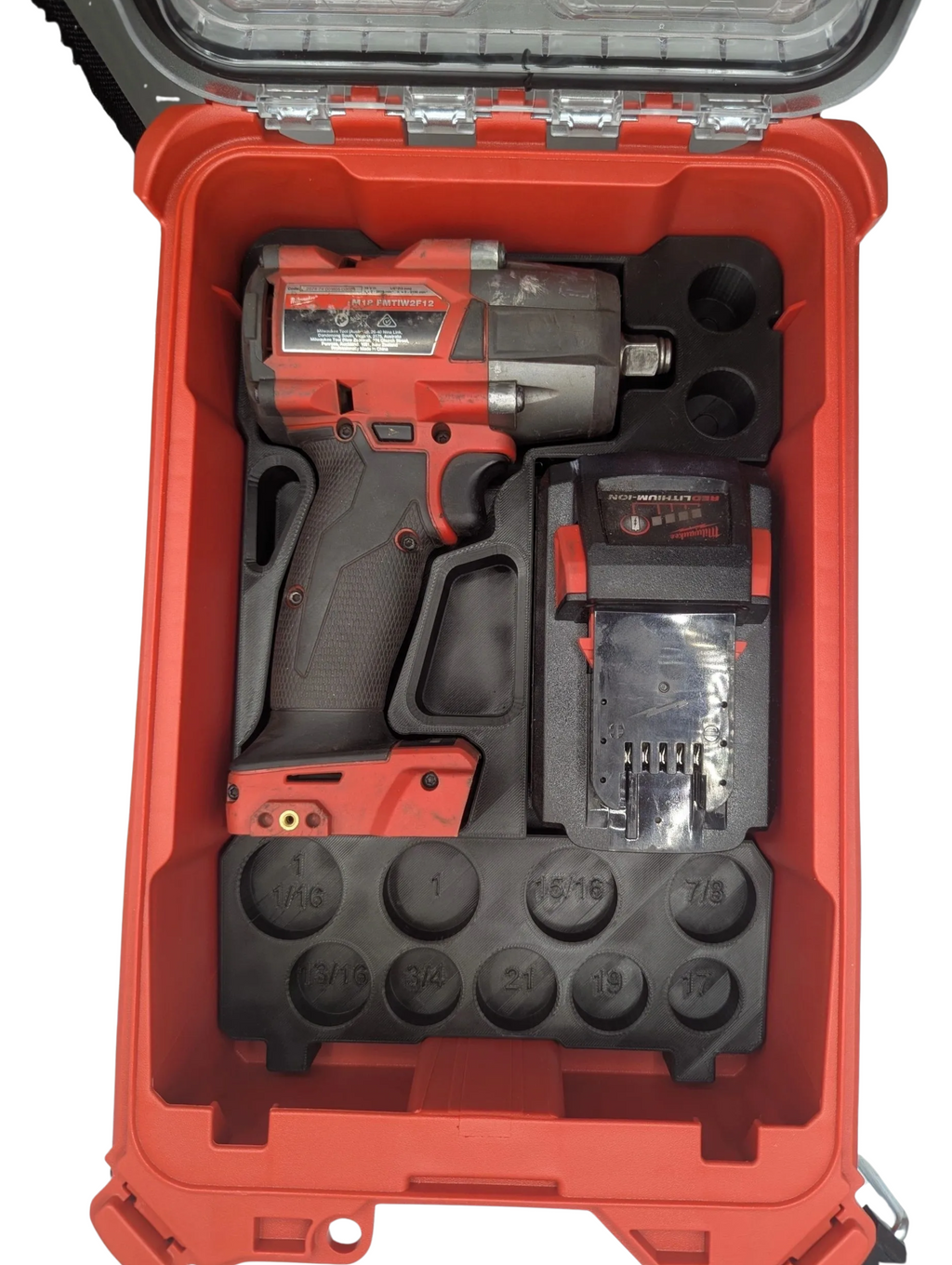 Milwaukee M18 FUEL Mid-Torque Impact + 11 or 9 pce Lug Nut Insert